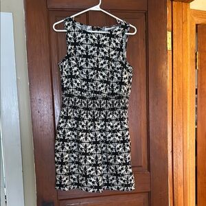Universal Thread Black and White Linen Dress M
